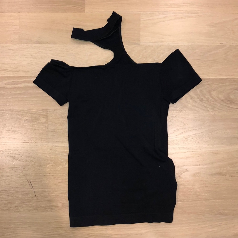 Seams Lovely Tight Black Top with Necklace top